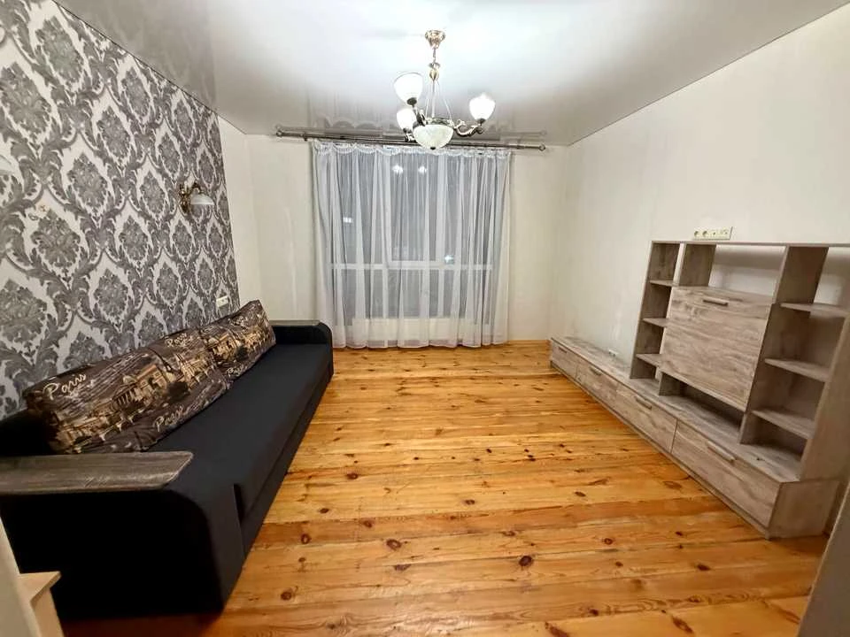 Apartment. Kyiv, Alimpiya Halika Street.