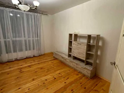 Apartment. Kyiv, Alimpiya Halika Street.