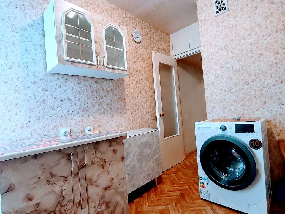 Квартира. Киев, улица Митрополита Андрея Шептицкого.