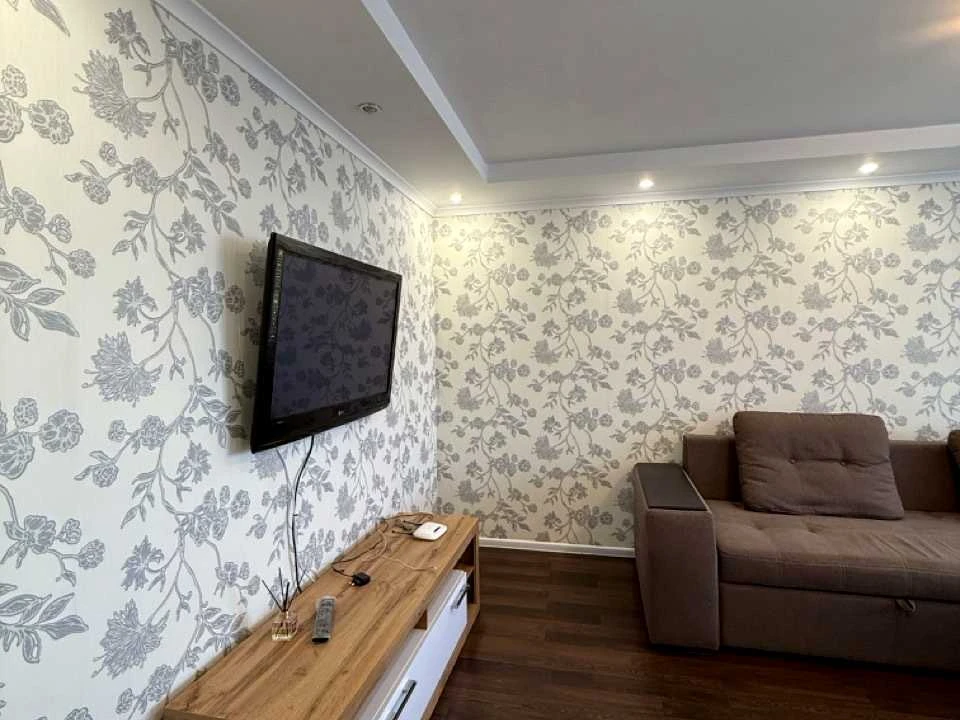 Apartment. Metropolitan Vasyl Lipkivsky Street, Kyiv