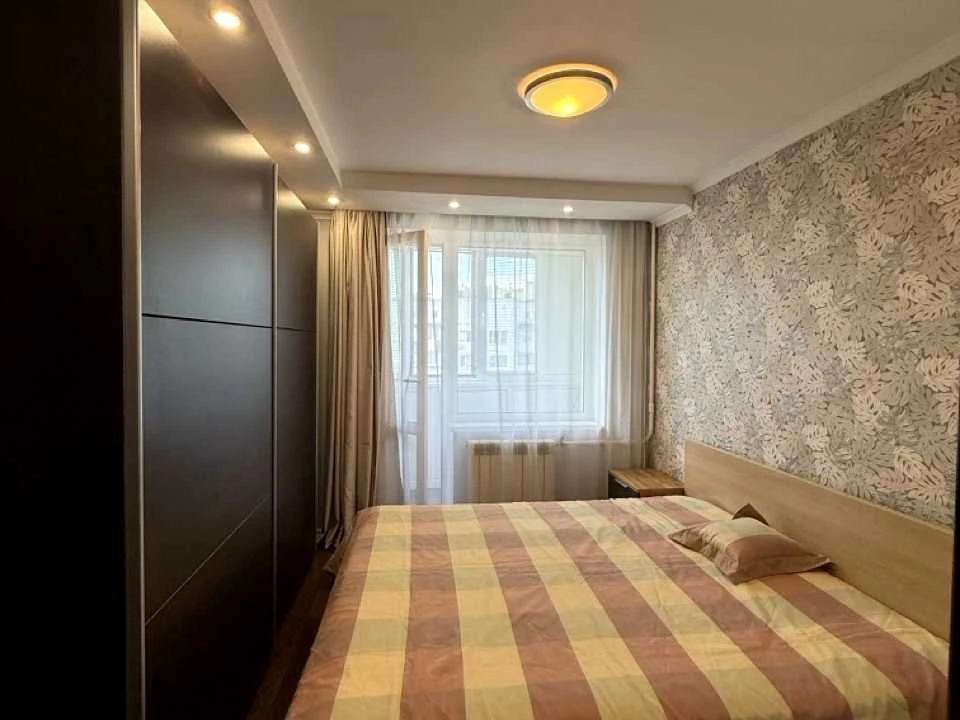 Apartment. Metropolitan Vasyl Lipkivsky Street, Kyiv