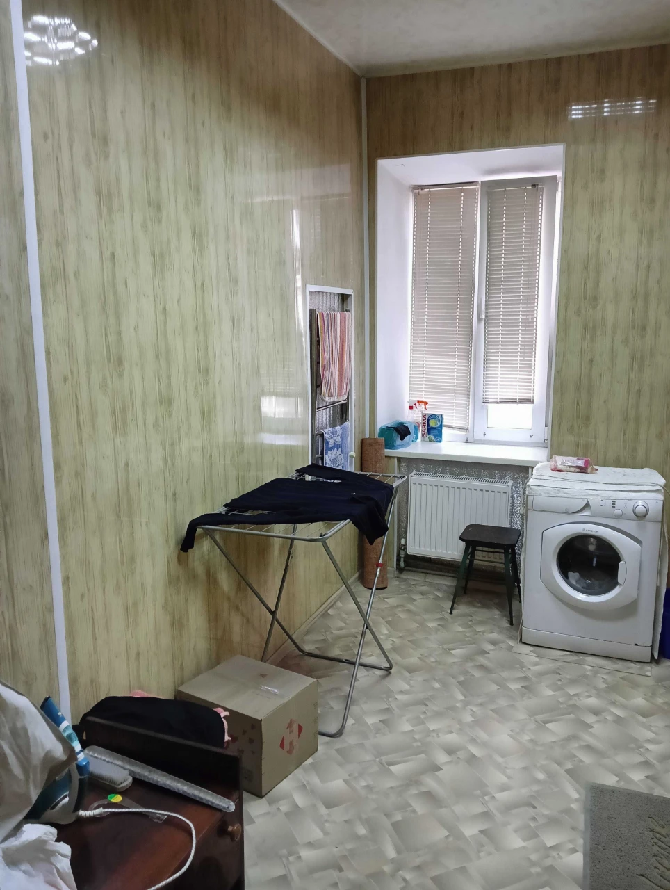 Продам 3-кімнатну квартиру на вулиці Степана Бандери, Центр