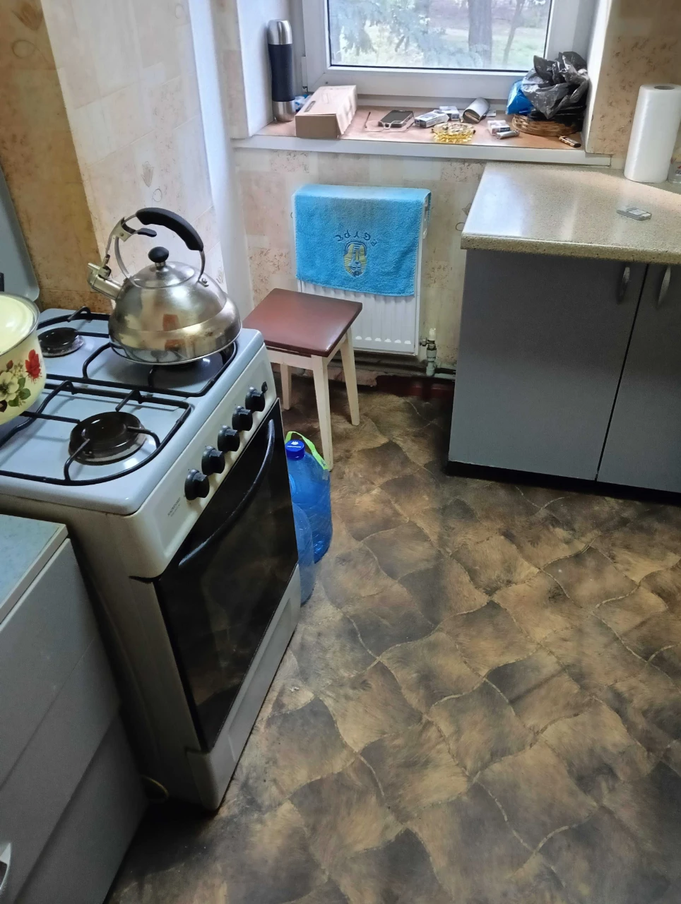 Продам 3-кімнатну квартиру на вулиці Степана Бандери, Центр
