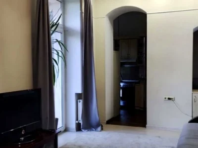 Apartment. Odesa, Torgova St.