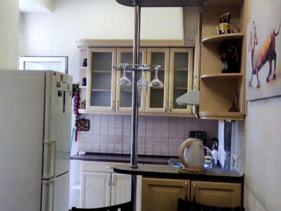 Apartment. Odesa, Torgova St.