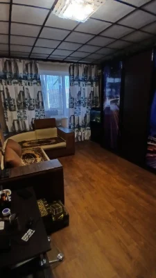 Продается двухкомнатная квартира в Корабельном