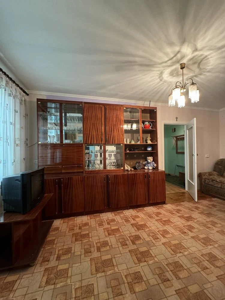 Продаж 3-кім квартири вул. Руданського!