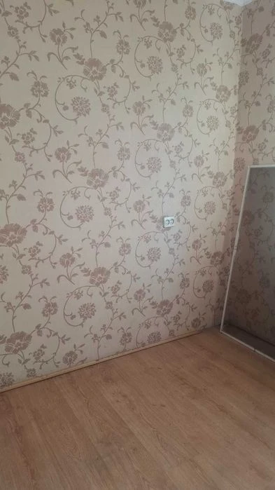 Продам 3х к.квартиру на жм Победа - 4  пр. Героев, 12