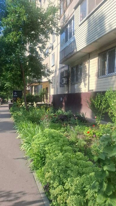 Продам 3х к.квартиру на жм Победа - 4  пр. Героев, 12