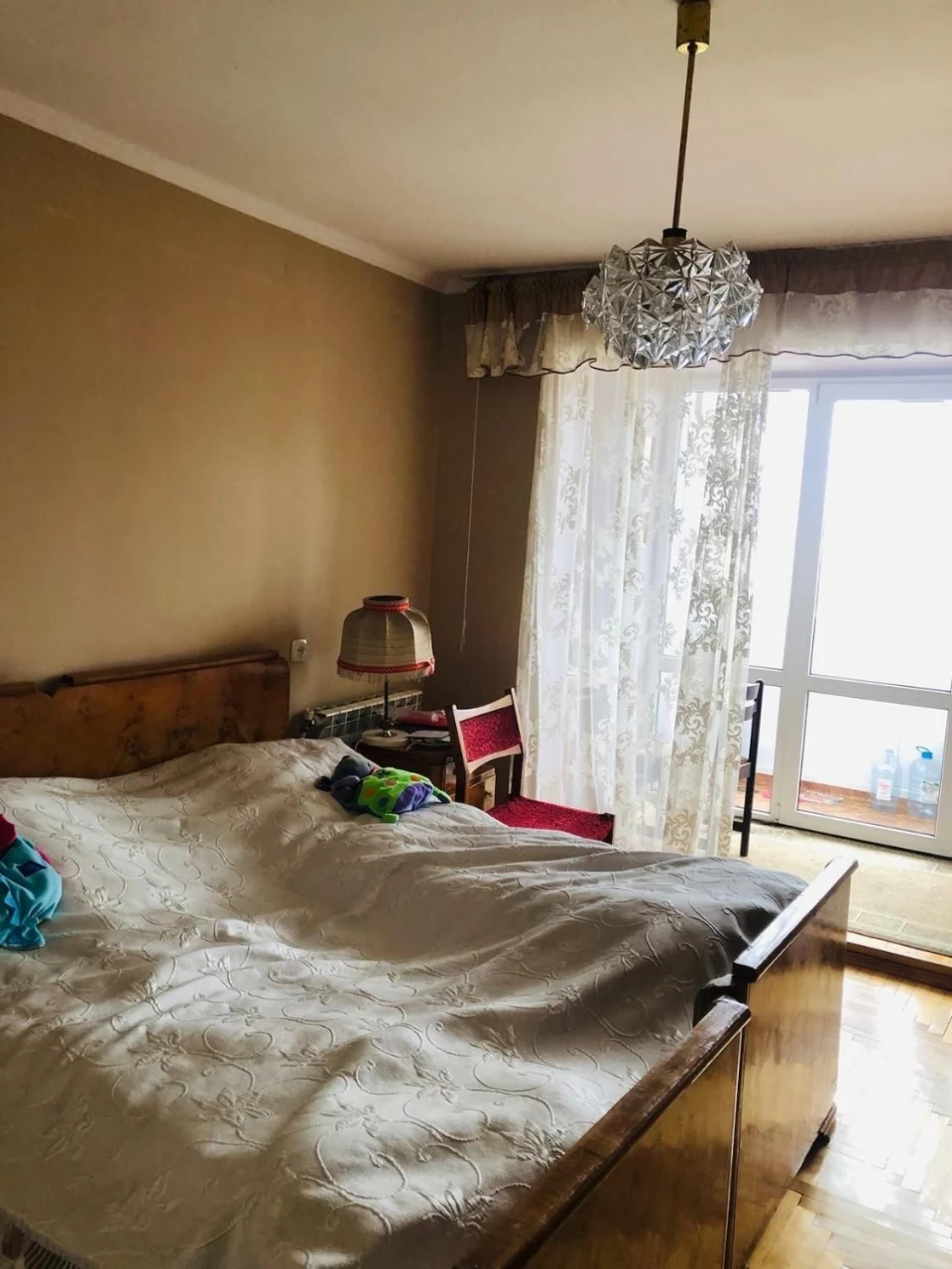 Гарна квартира в хорошому районі. Сертифікат, ваучер, постан