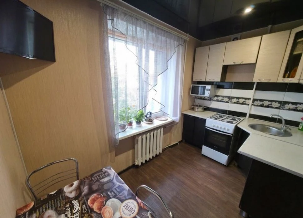 Продажа 3к квартиры с ремонтом 12 квартал