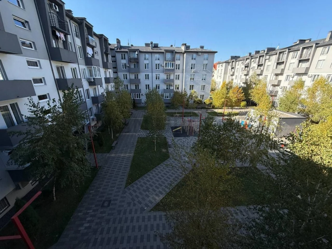 Продаж 2к квартири 78 м.кв / ЖК Вишневий, Компотний р-н