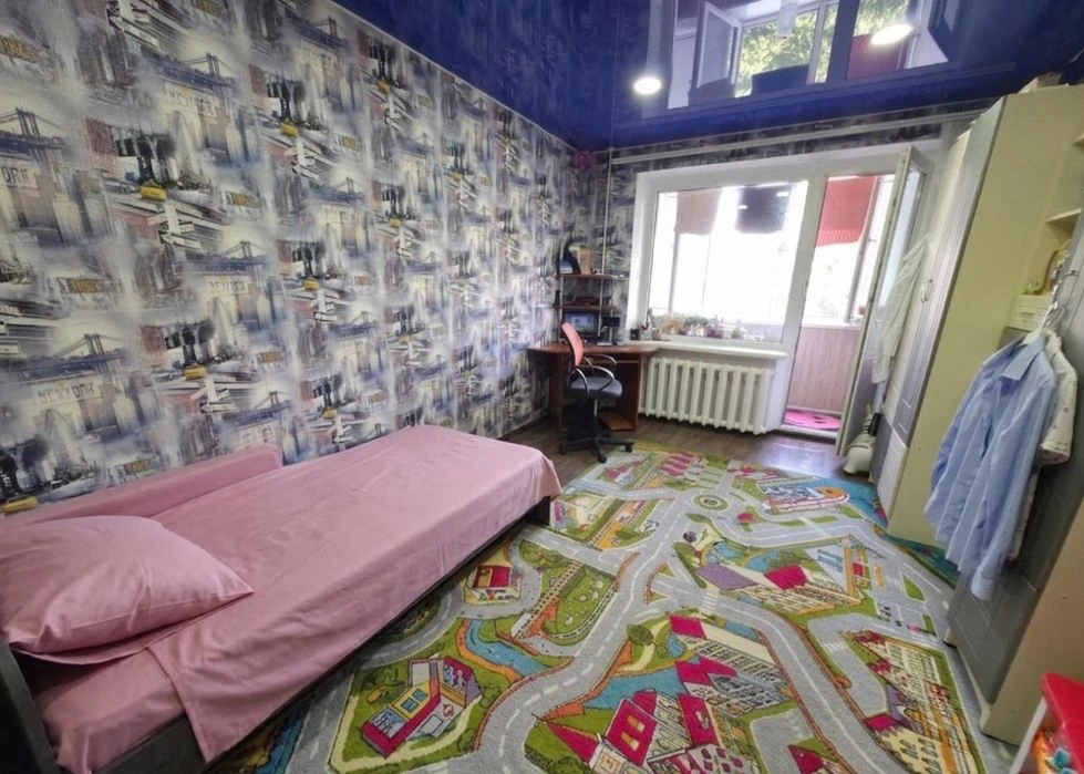 Продажа 3к квартиры с ремонтом 12 квартал