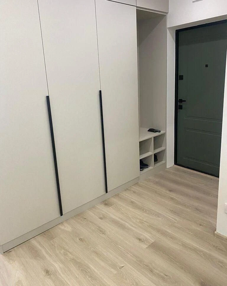 Продаж сучасної 1.5 квартири в новобудові в центрі міста.