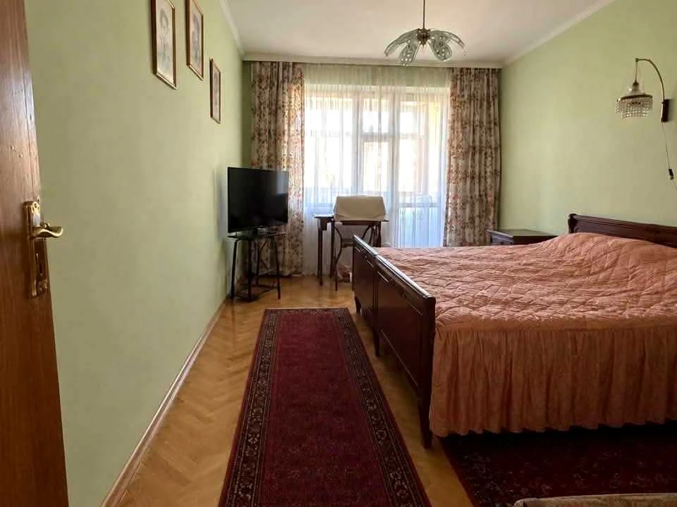 Квартира. Черновцы, проспект Независимости