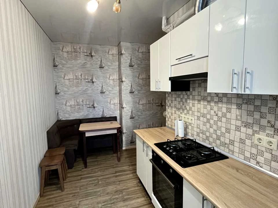 Квартира. Киев, Центральная улица