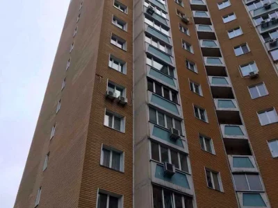 Квартира. Киев, улица Тетянинская