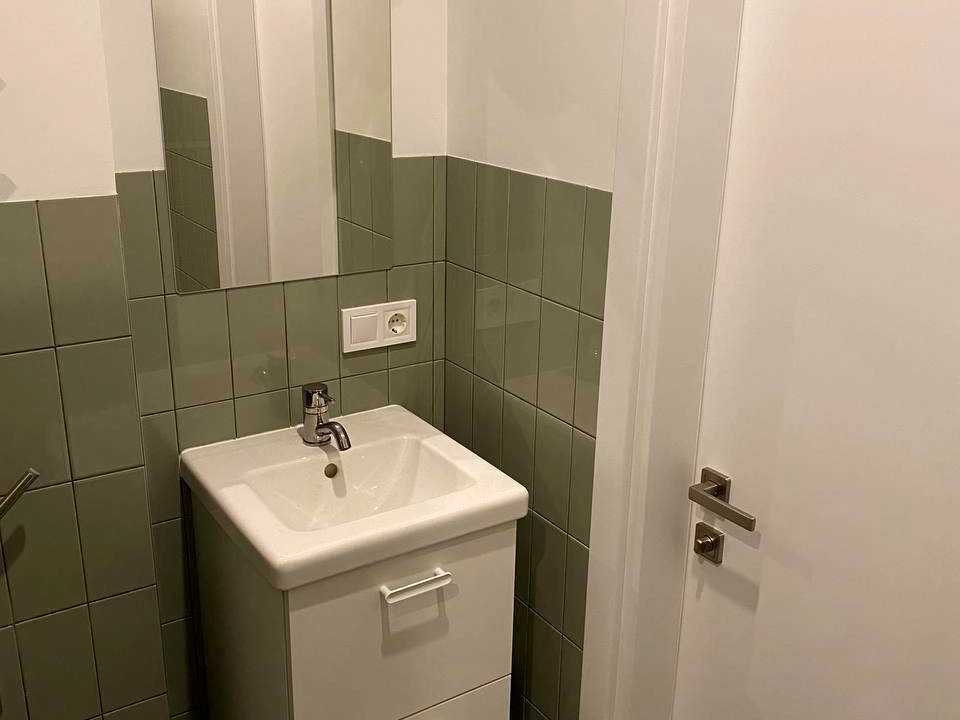 Apartment. Kyiv, Beryeste district.