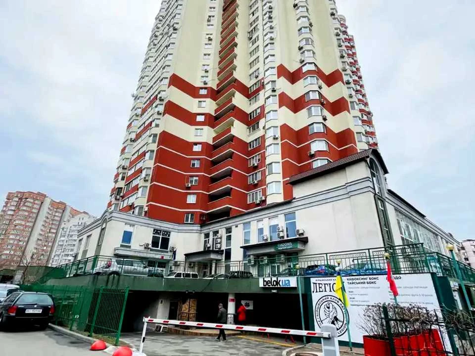 Квартира. Киев, Княжий Затон ул.