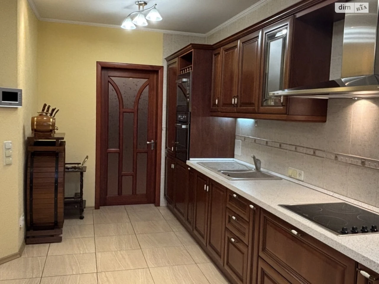 Продаж Квартира Лівобережний Масив