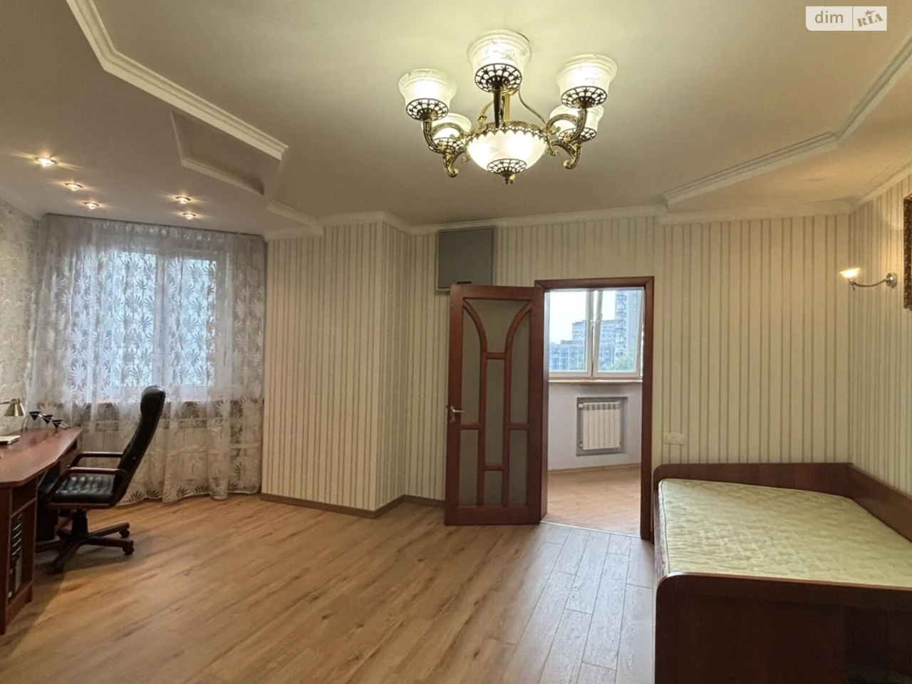 Продаж Квартира Лівобережний Масив
