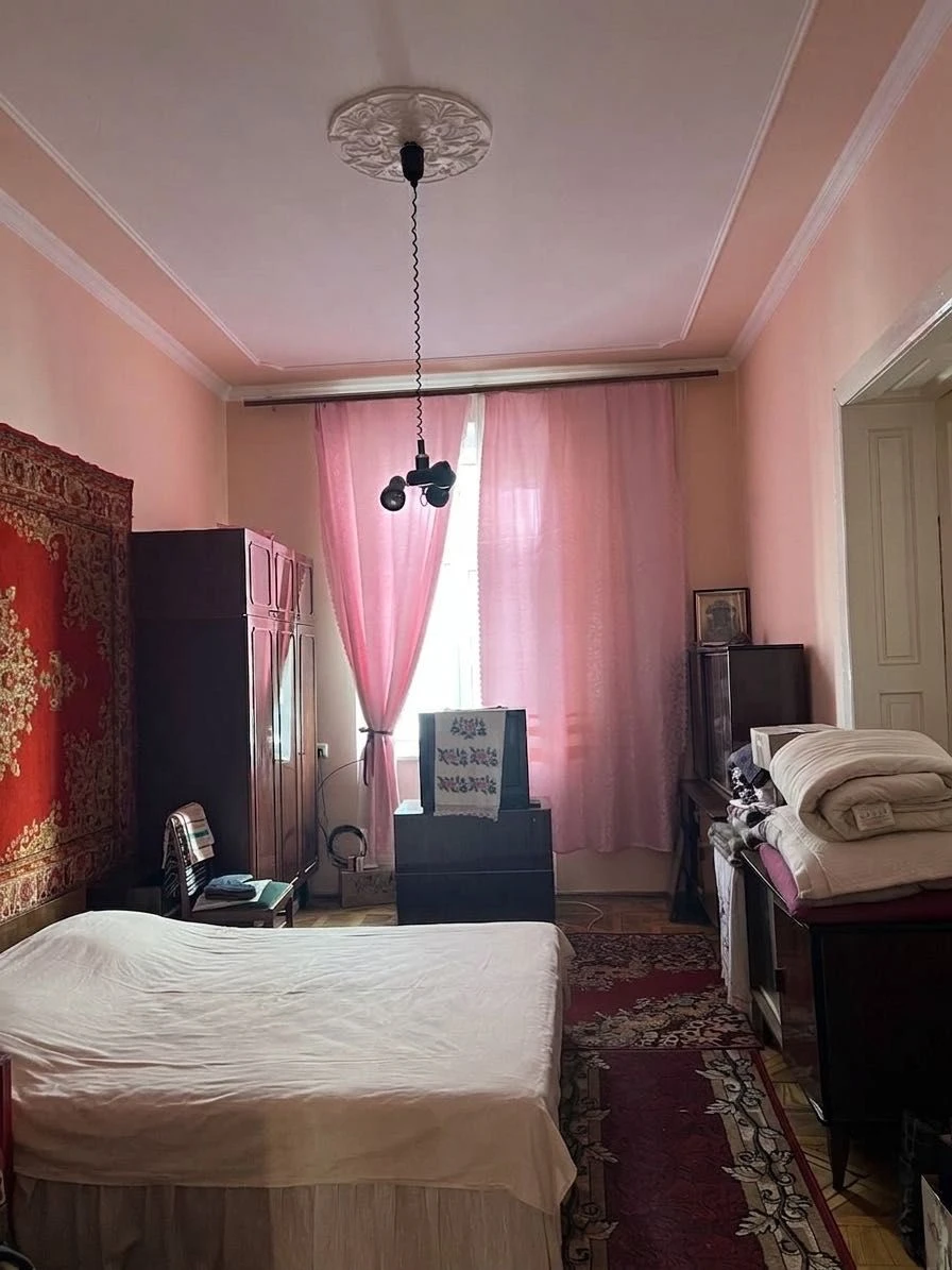 3-кімнатна квартира 92,4 м², вул. Українська, Чернівці — 2-й