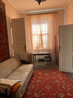 3-кімнатна квартира 92,4 м², вул. Українська, Чернівці — 2-й