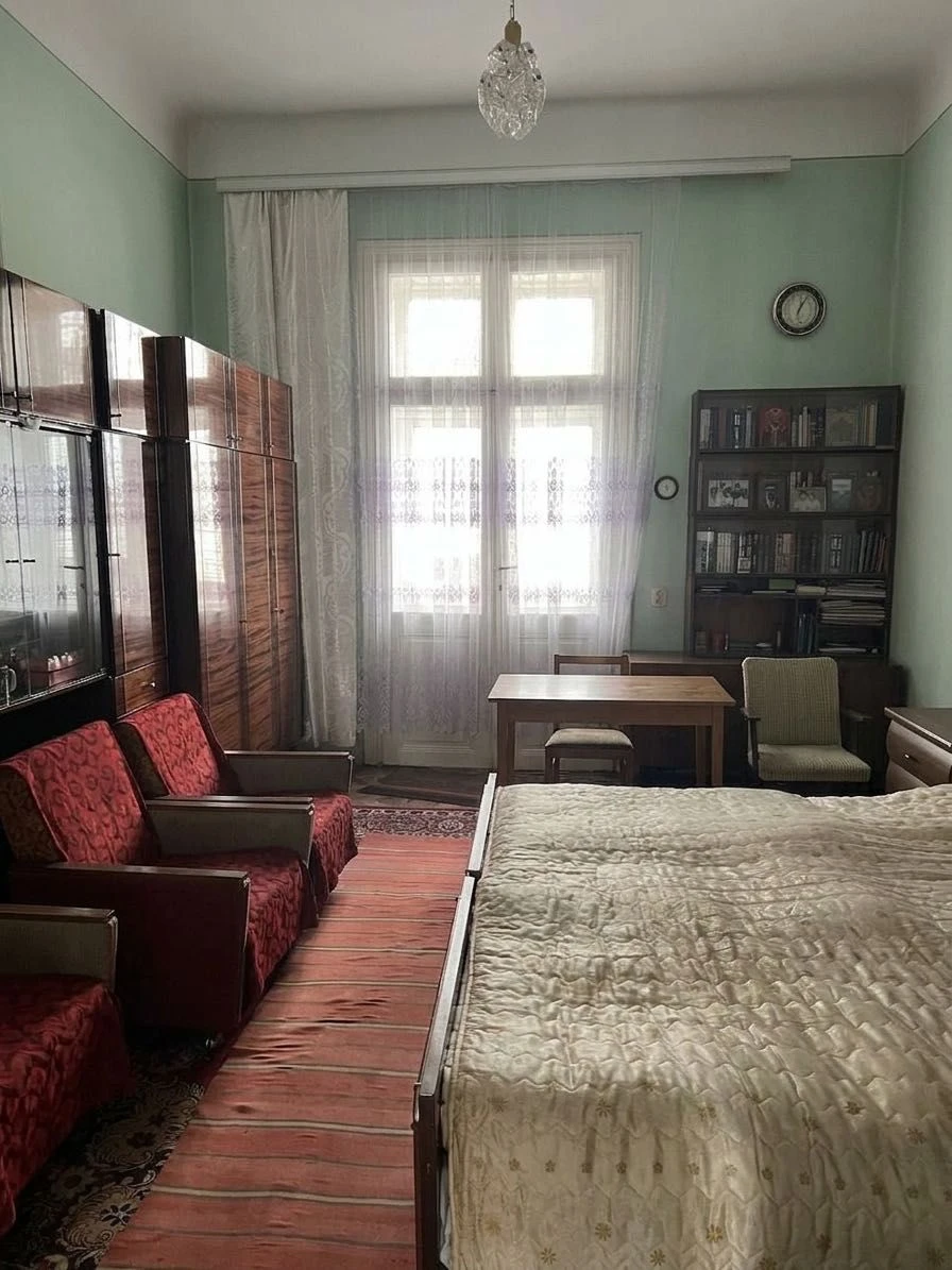 3-кімнатна квартира 92,4 м², вул. Українська, Чернівці — 2-й