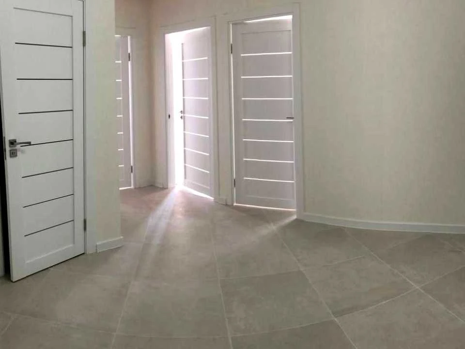 Apartment. Lviv, Pod Holoskom Street.