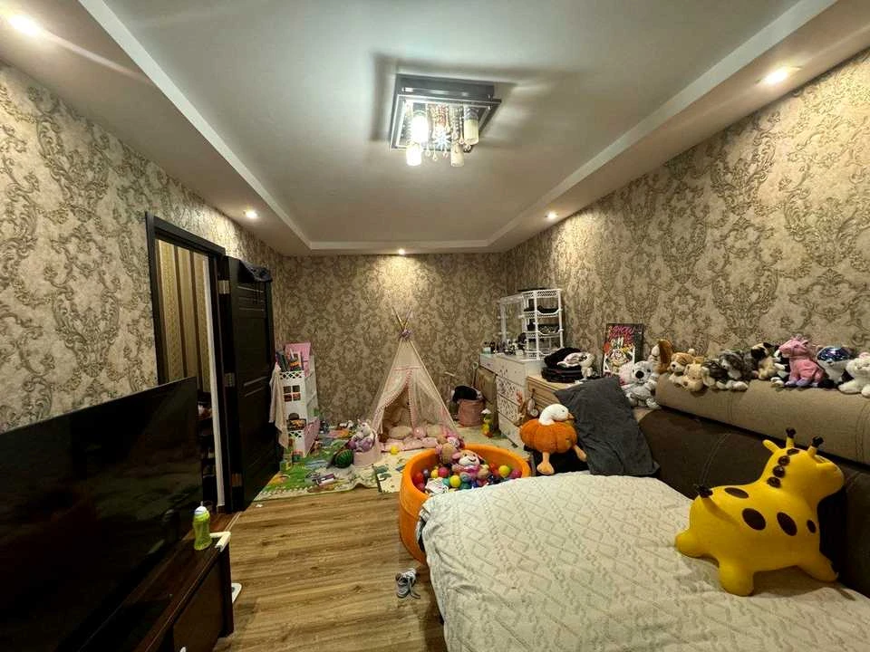 Apartment. Dnipro, Topolya-2 residential area, st.