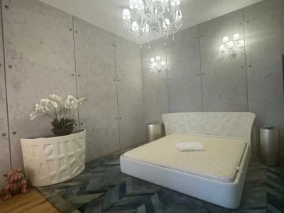 Квартира. Киев, Бусовогирская ул.