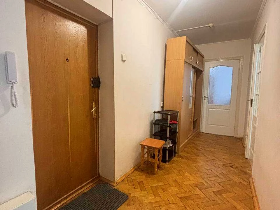 Apartment. Under Holoskom Street, Lviv.