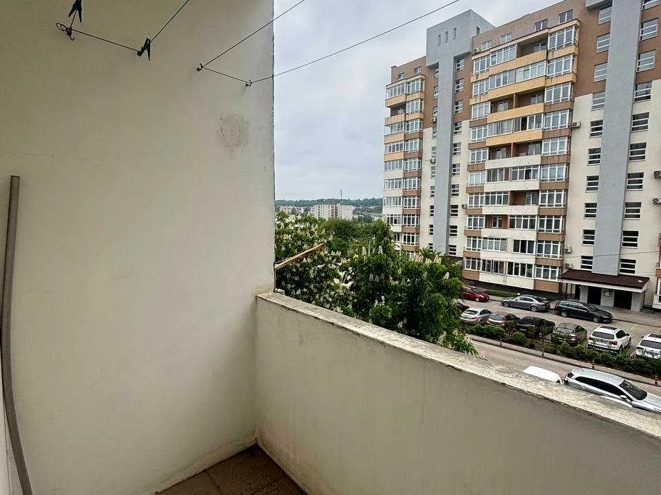 Apartment. Under Holoskom Street, Lviv.