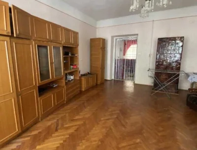 Spacious apartment for sale in Шевchenkivsky district