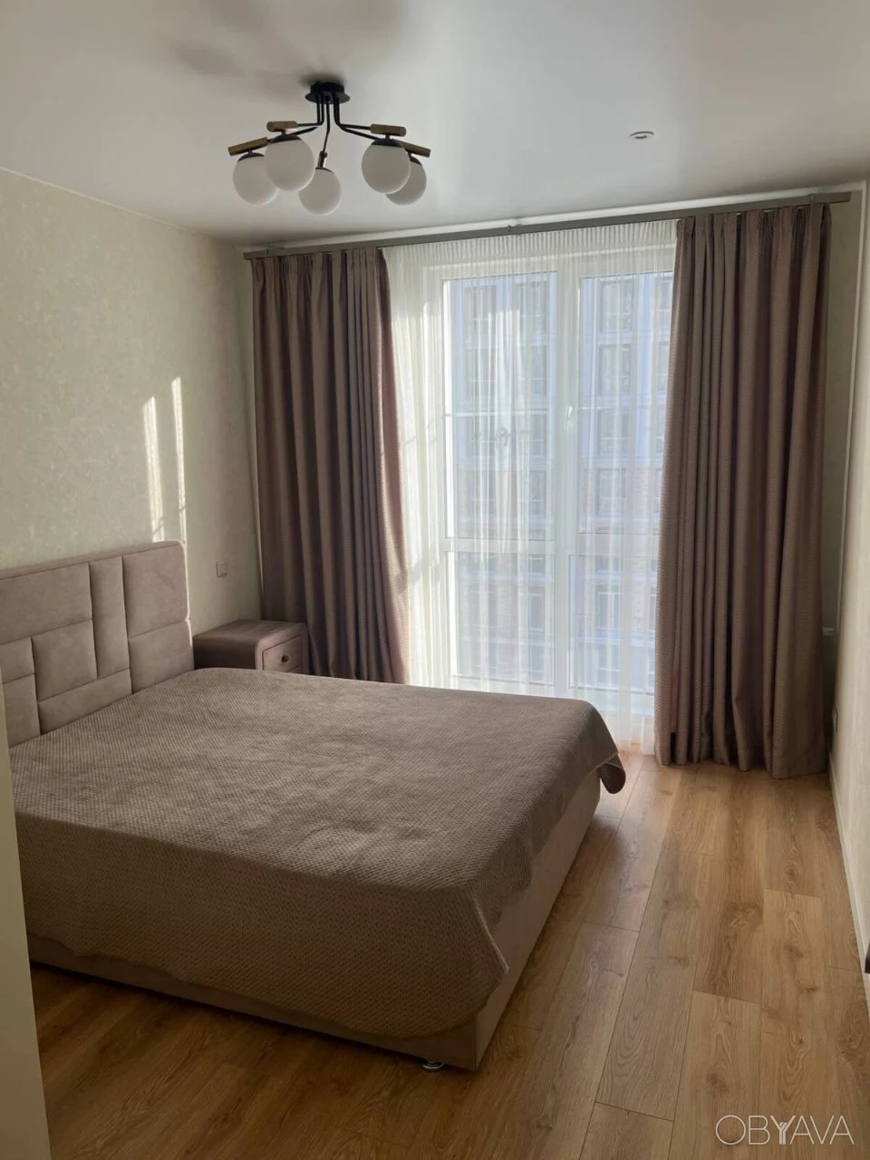 Sale of 1-room apartment in residential complex Nova Angliya