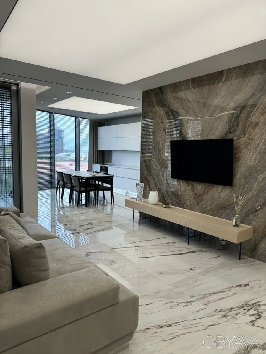 Продажа квартиры в ЖК TARYAN TOWERS, центр