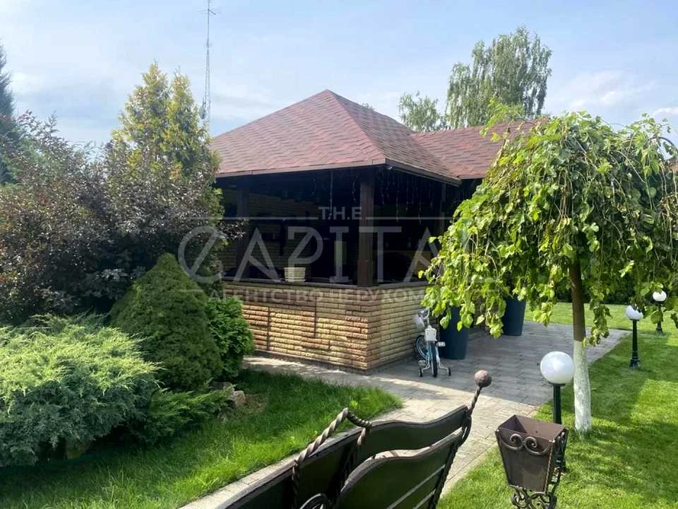 House. Kyiv, Forest