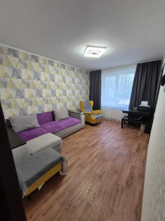 For Sale: 3-Bedroom Apartment with Renovation Near Saltytskoye Metro Station