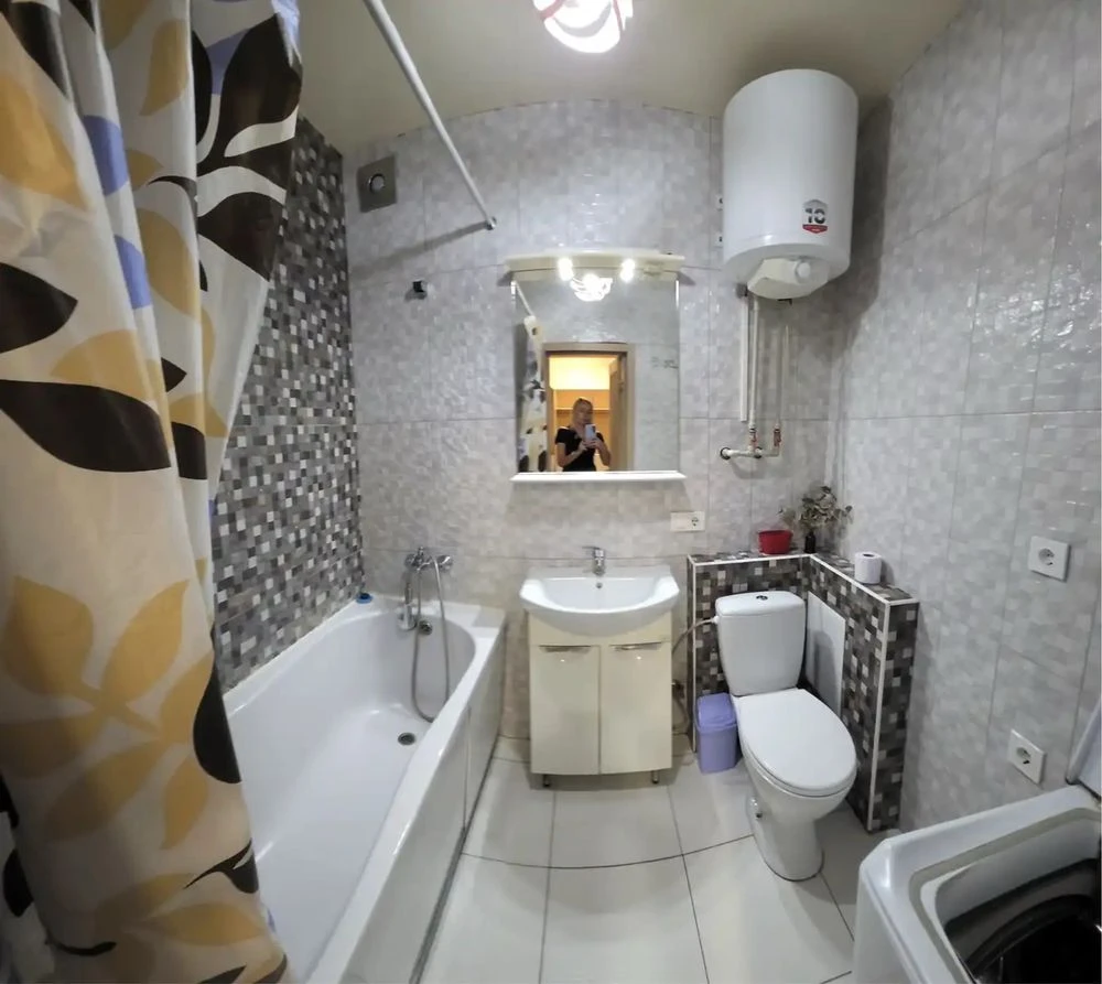 Sale of a 1-room apartment in a new building on Aksa Street in Alekseevka