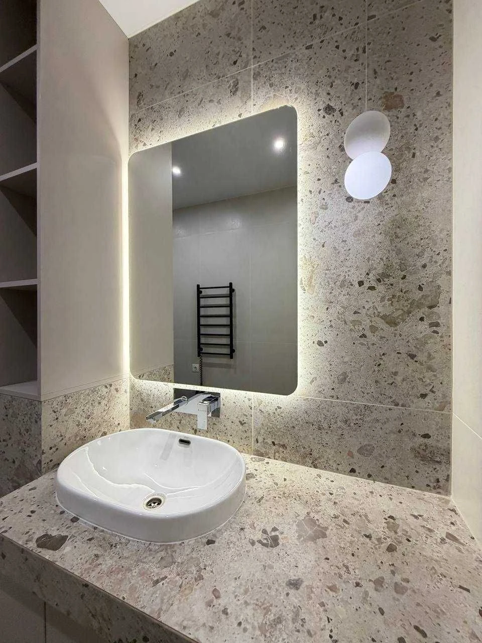 63 ПЕРЛИНА | 1-комнатная квартира 43 м² — ремонт, вид на ипподром