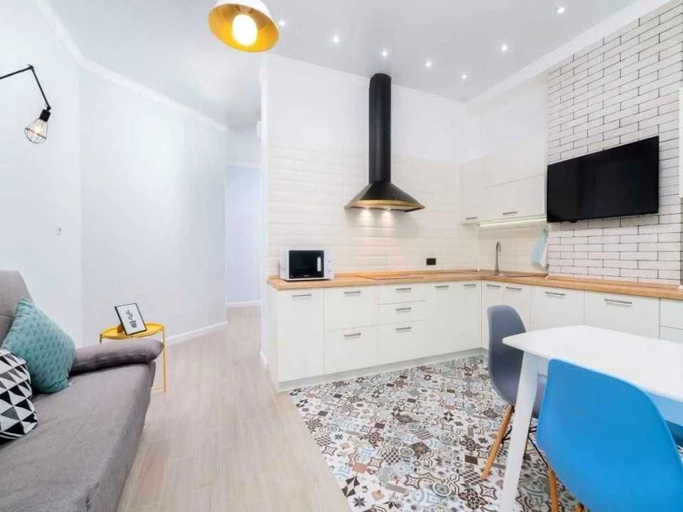 Apartment. Odessa, Udilny Prospect.