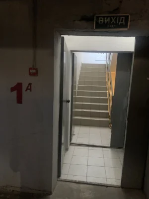 Продам паркомісце на Гетьмана 1