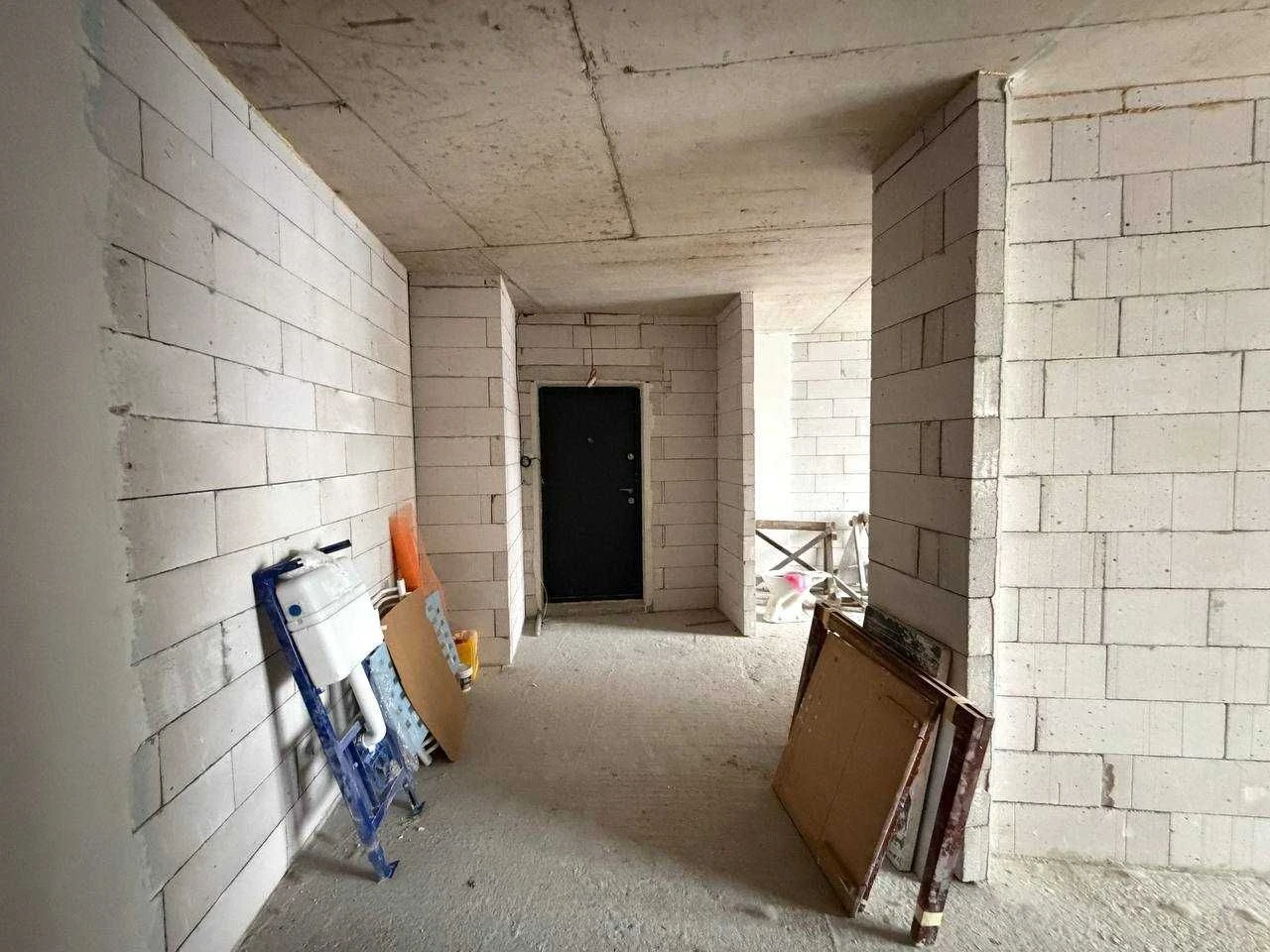 Срочно продается 2-комнатная квартира в центре, Family Plaz