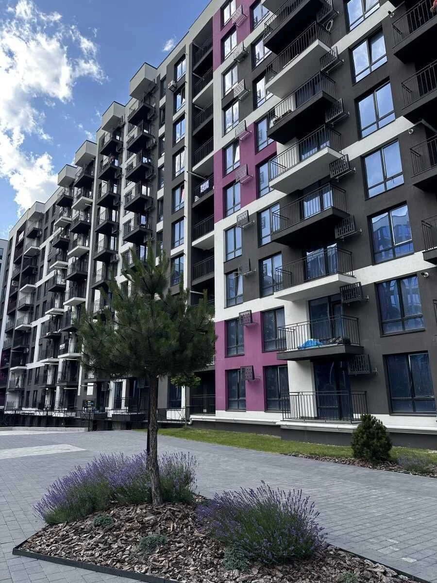 Срочно продается 2-комнатная квартира в центре, Family Plaz