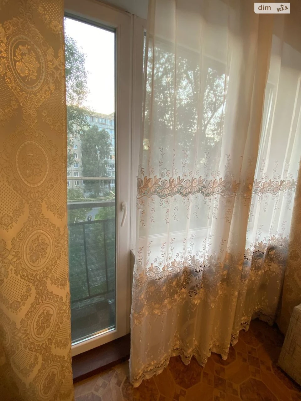 Apartment for Sale in Chervony Kamian