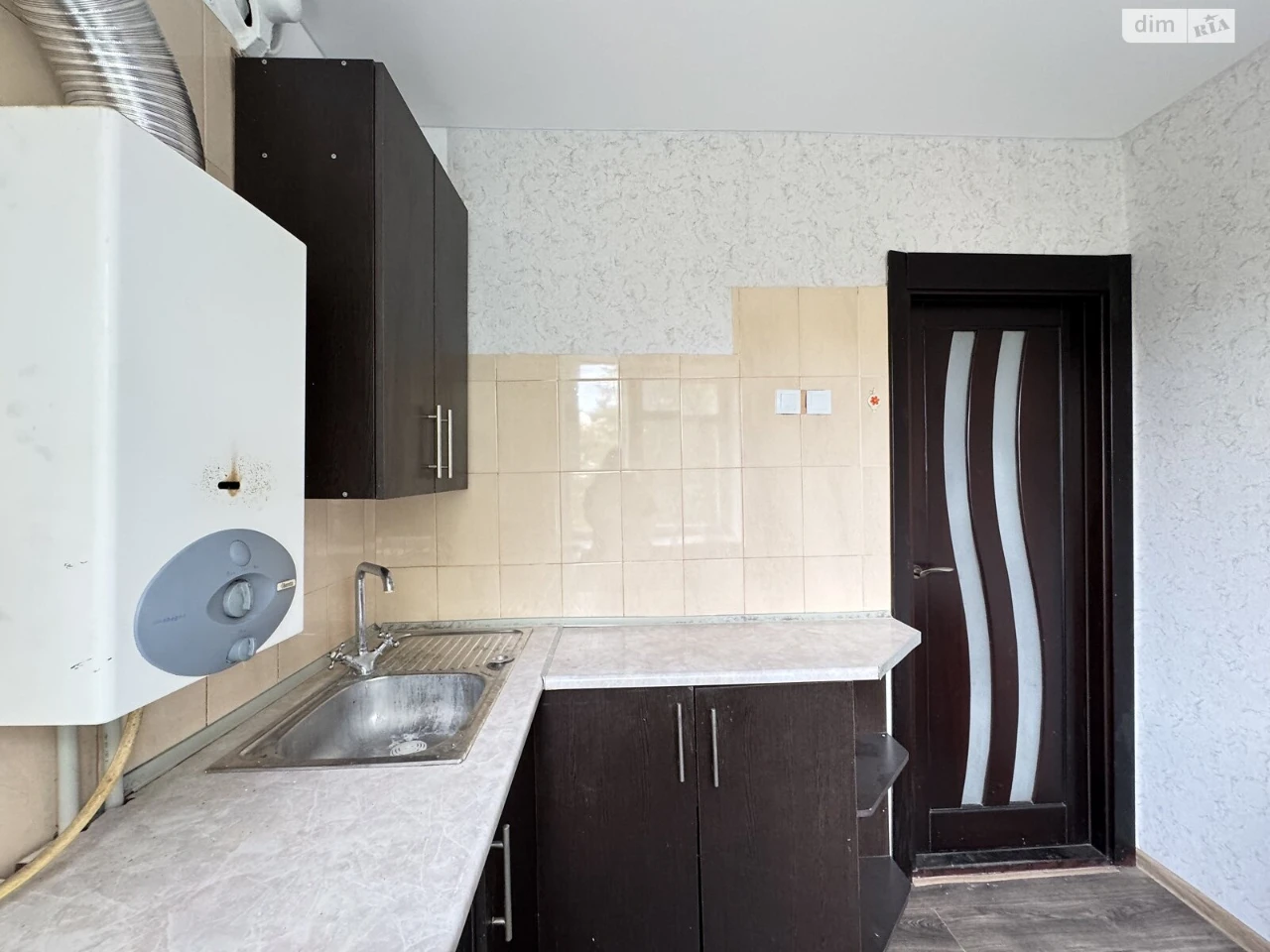Long-Term Rental Apartment, Southern