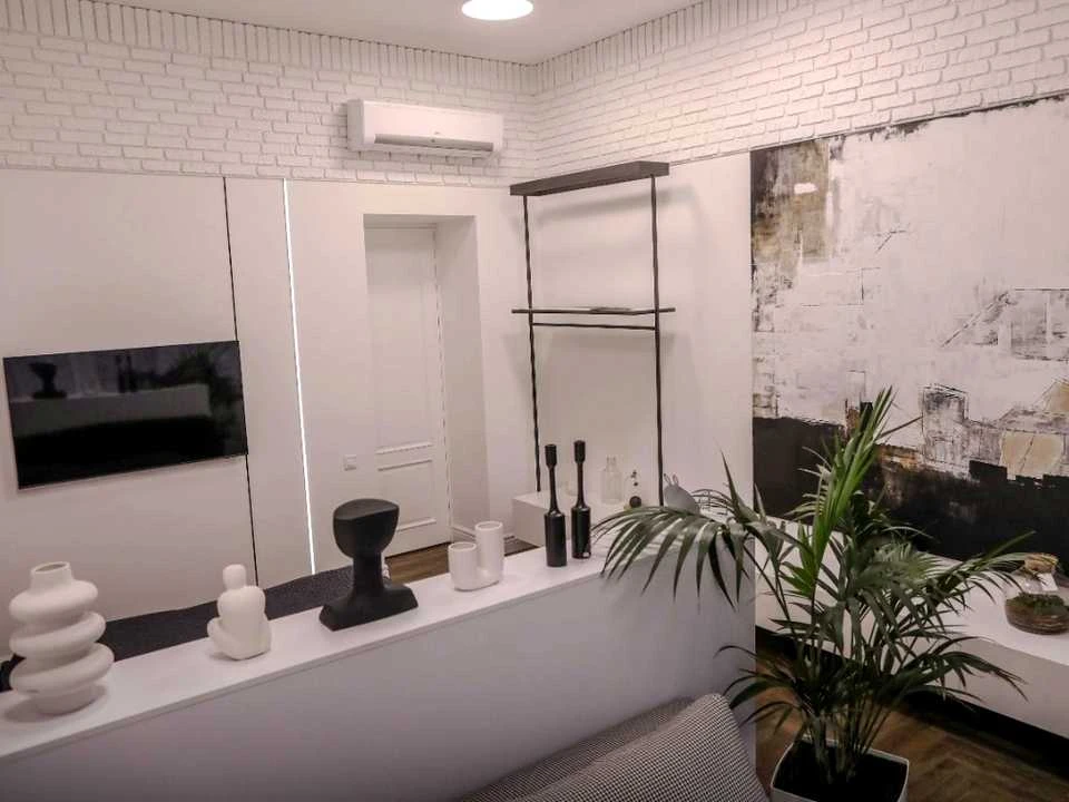 Apartment. Sichovyh Striltsiv Street, Lviv