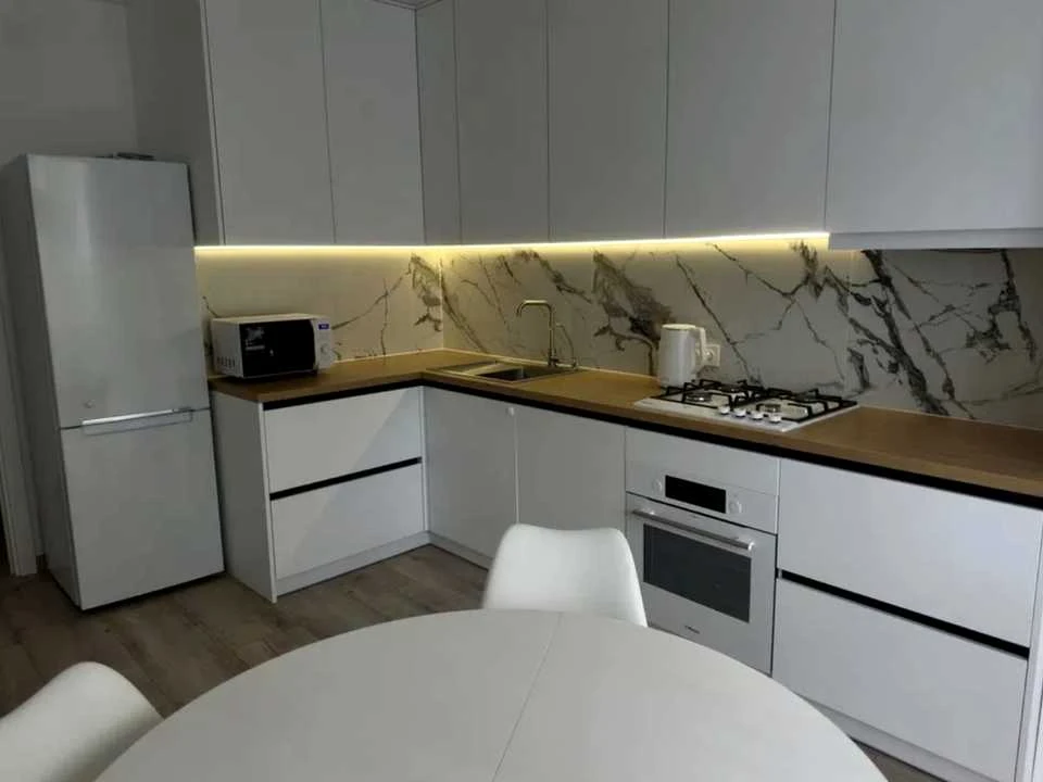 Apartment. Lviv, Zaleschna St.