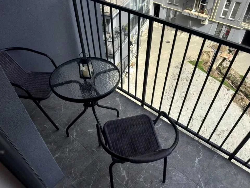 Apartment. Lviv, Zaleschna St.
