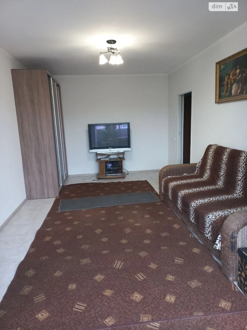 Long-Term Rental: One-Bedroom Apartment in Troschyna